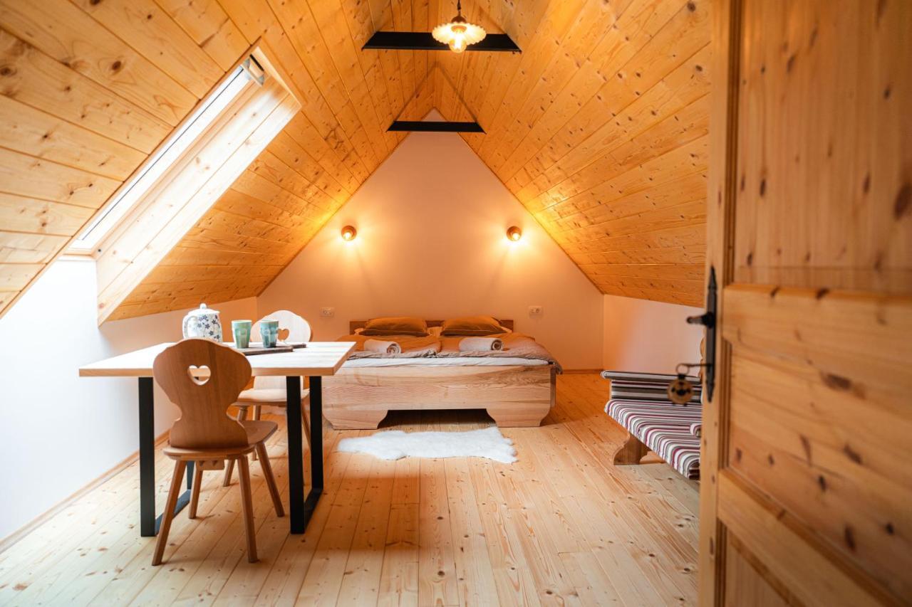 Organic Tourist Farm Pri Plajerju Lejlighed Trenta Eksteriør billede
